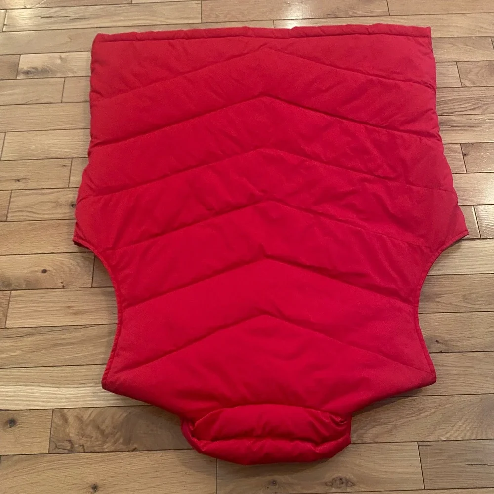Lands End Red Puffer Vest Womens Large 14-16 Chevron Quilted Full Zip Sleeveless